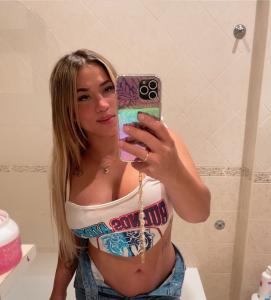656394388: Chica busca chico en Orense