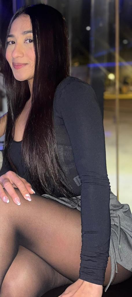 Chica busca chico en Tarragona: Chica busca chico