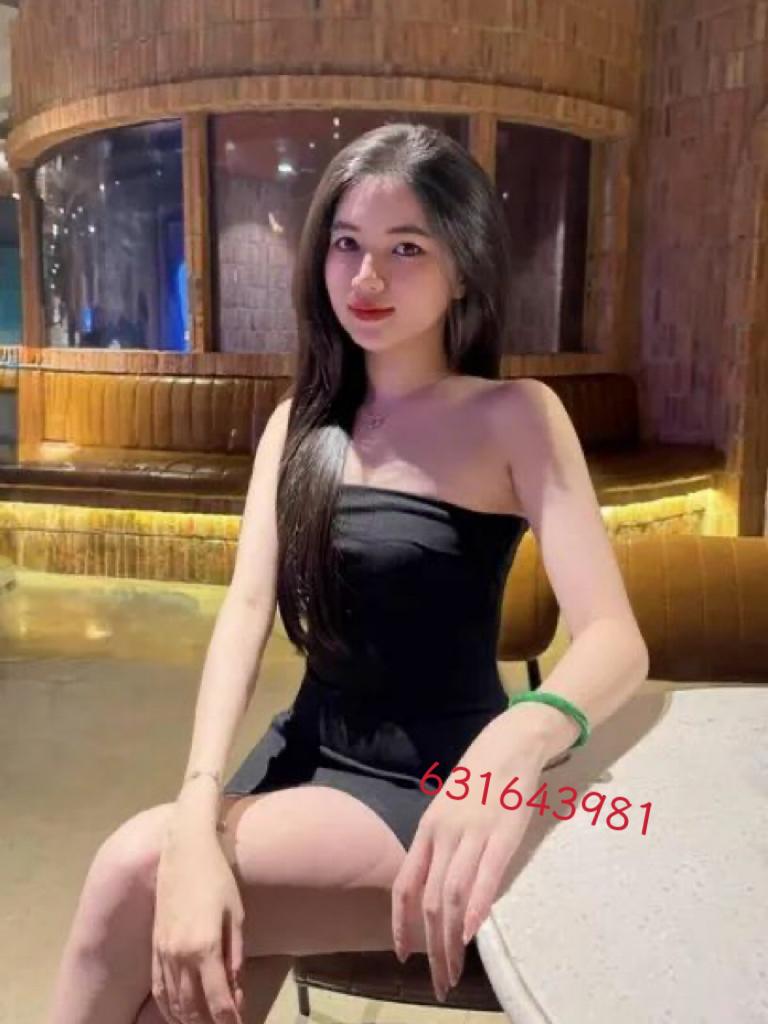 Chica busca chico en Barcelona: Chica busca chico