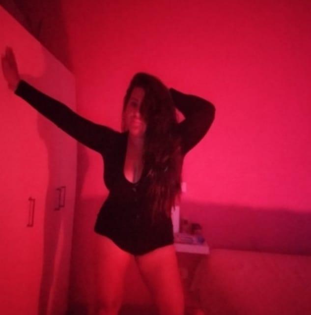 651131775: Chica busca chico en Menorca