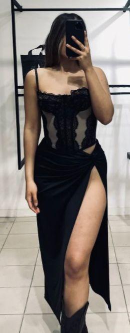 632144760: Chica busca chico en Gerona