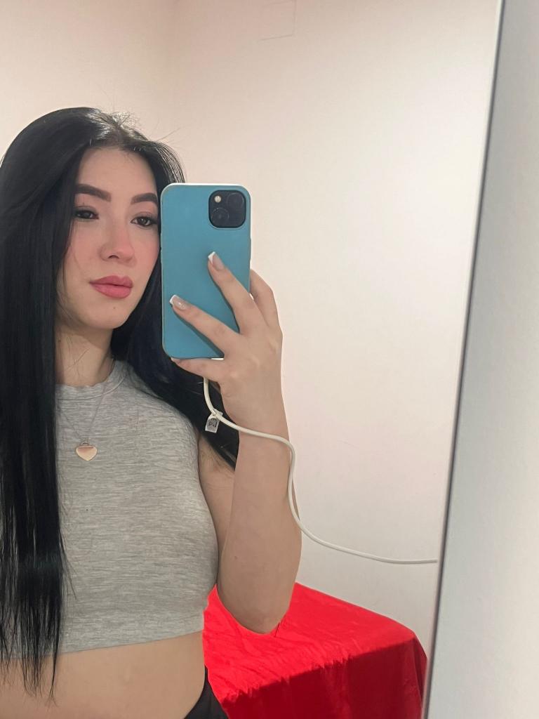 661193502: Chica busca chico en Alicante