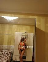 633139647: Chica busca chico en La Coruña