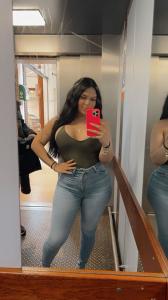 613384907: Chica busca chico en Alicante