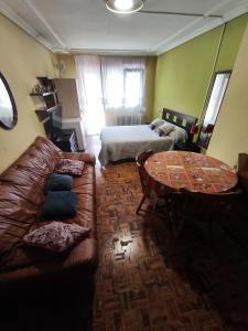 614370860:  en Asturias