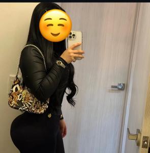 604348786: Chica busca chico en Lérida