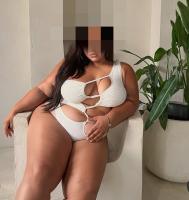 678857842: Chica busca chico en Barcelona