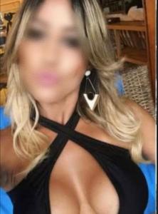 697237989: Chica busca chico en Sevilla