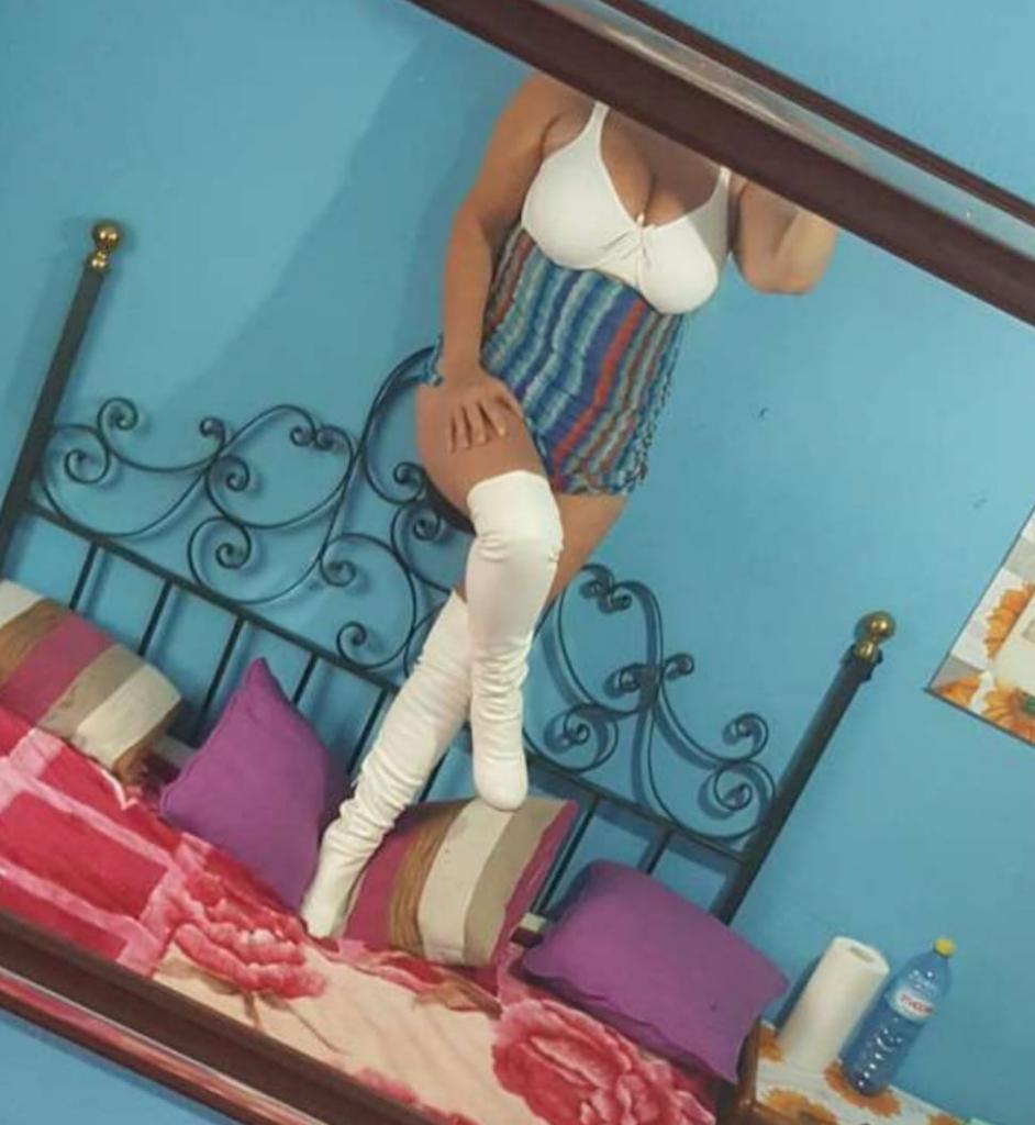 619356495: Chica busca chico en Asturias