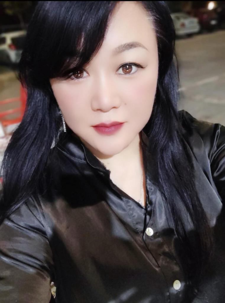 662401236: Chica busca chico en Barcelona