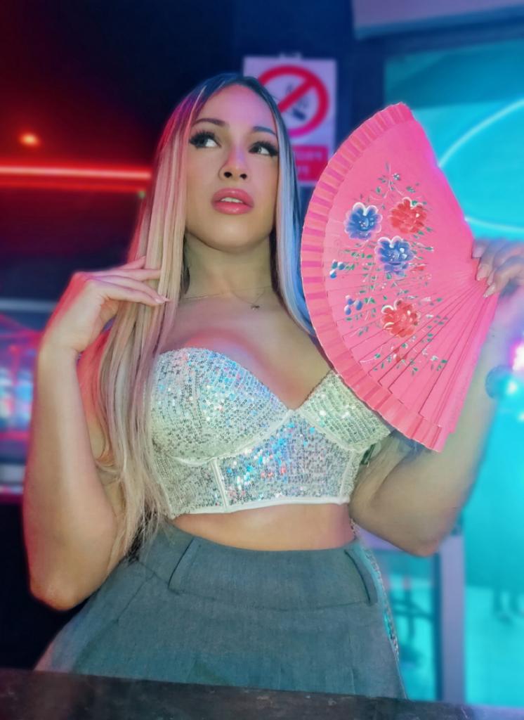 613806488: Travesti en Tenerife