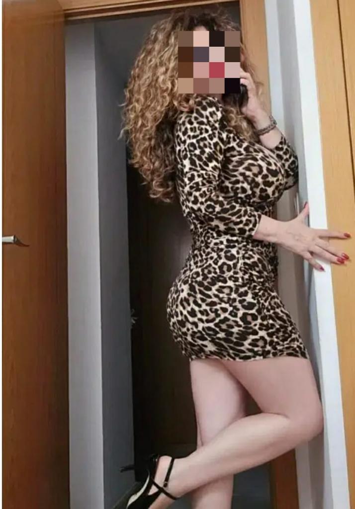 Chica busca chico en La Coruña: 