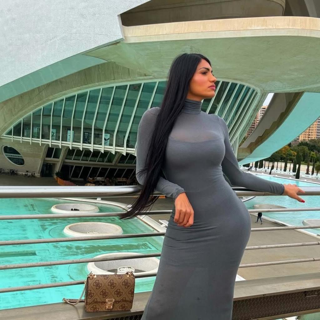 Transexual en Málaga: Transexuales y Travestis