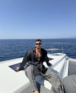 607855219: Chico busca chica en Madrid