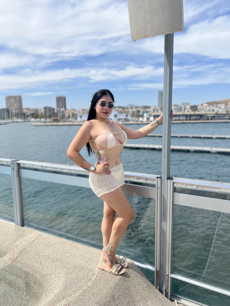 624670851: Chica busca chico en Alicante