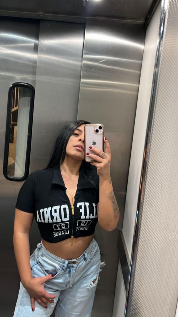624182995: Chica busca chico en Zaragoza
