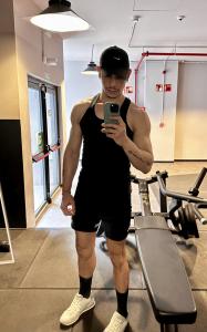 607275963: Chico busca chica en Asturias