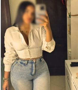 613609679: Chica busca chico en Murcia