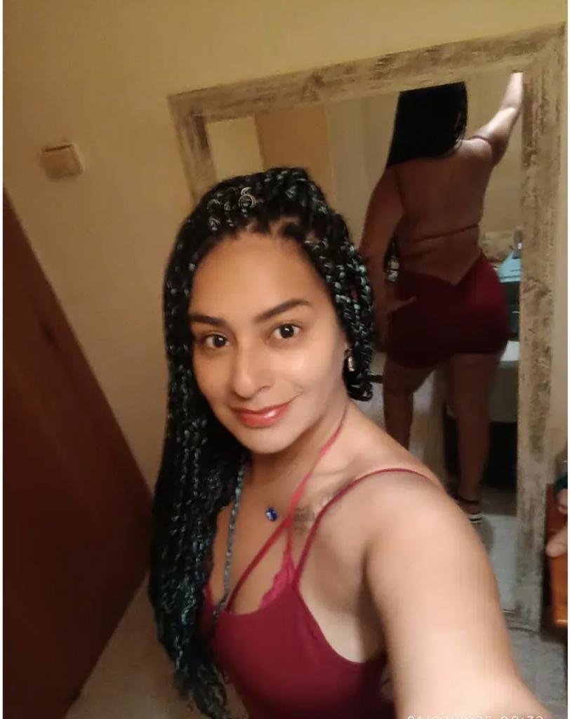 661486108: Chica busca chico en Ciudad Real
