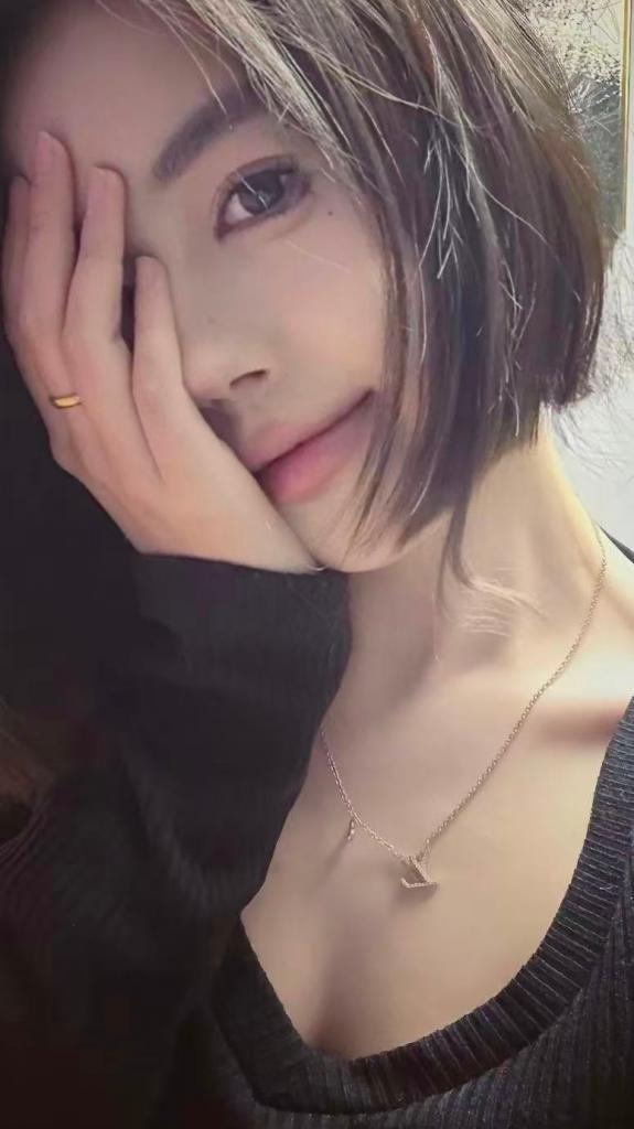 Chica busca chico en Madrid: Chica busca chico