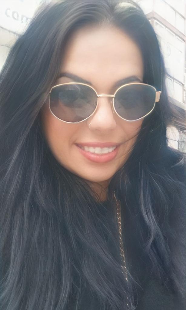 634644959: Chica busca chico en León