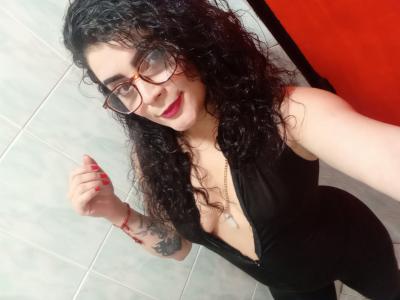 603989768: Chica busca chico en Madrid