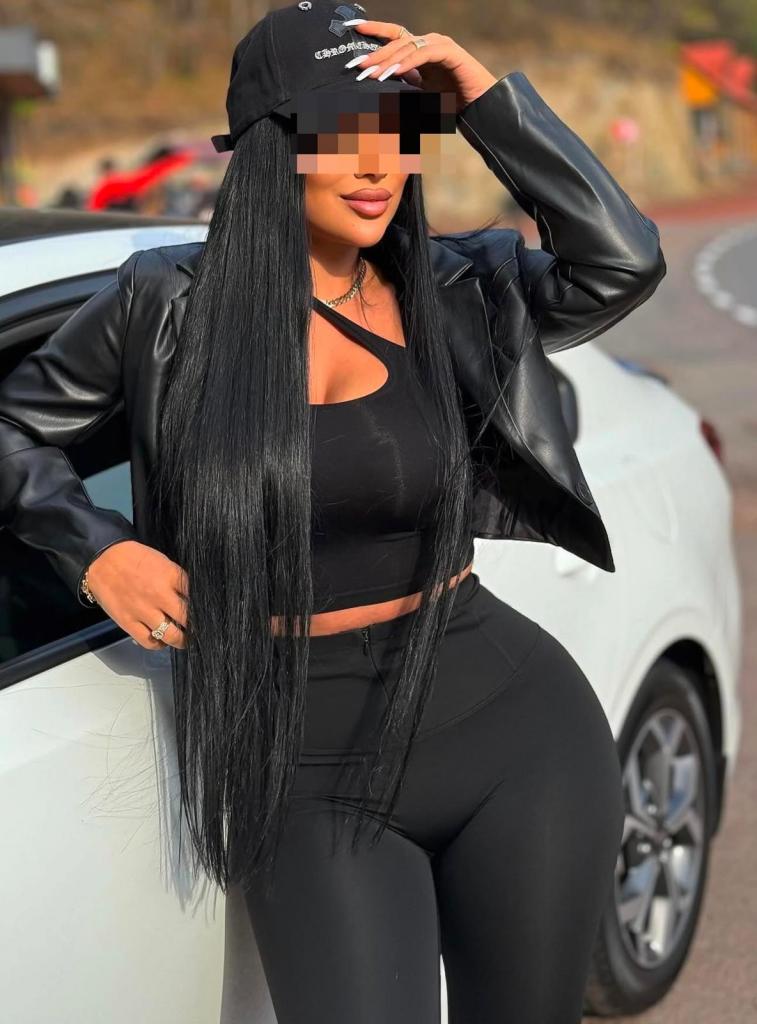 624176283: Chica busca chico en Tenerife