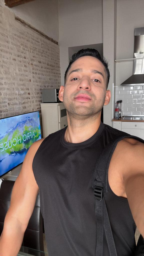 Chico busca chica en Málaga: 