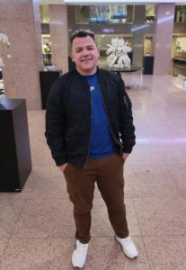 614249986: Chico busca chica en Pontevedra