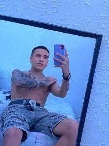 643701664: Chico busca chica en Tarragona