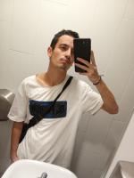 634123653: Chico busca chica en Sevilla