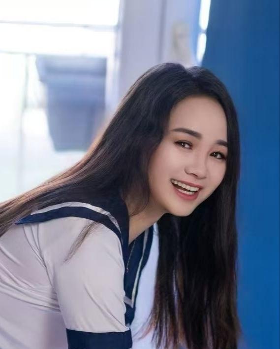 658129558: Chica busca chico en Ibiza