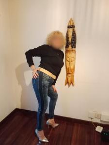 641934088: Chica busca chico en La Coruña