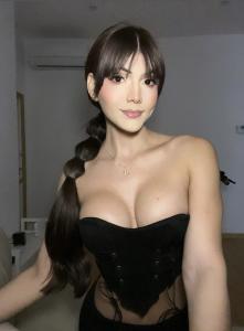 663633731: Transexual en Barcelona