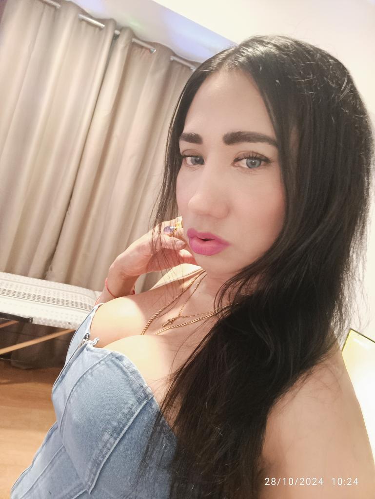 604373718: Transexual en Cantabria