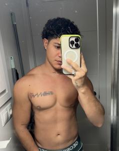 604394307: Chico busca chica en Madrid