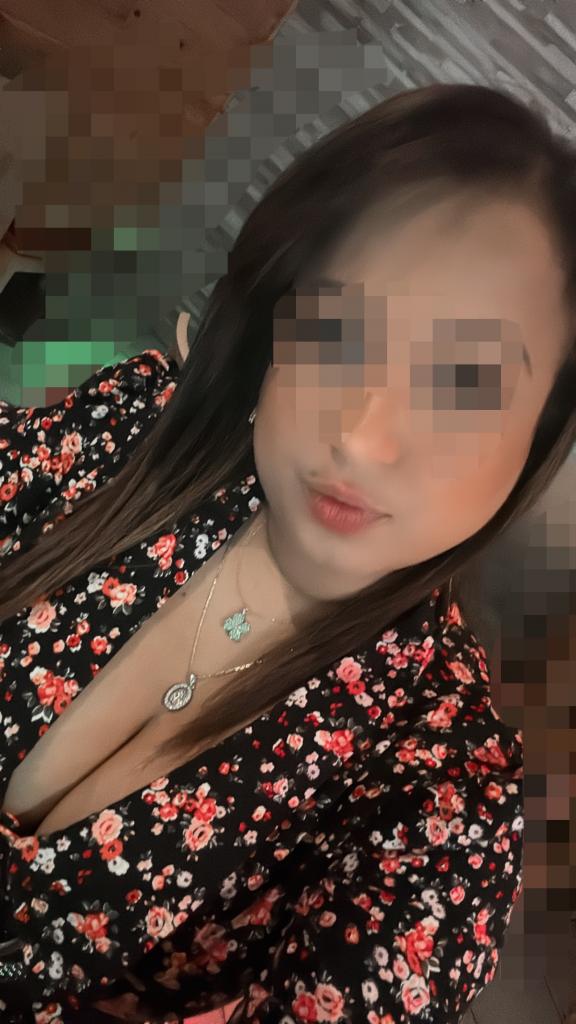 632272560: Chica busca chico en La Coruña