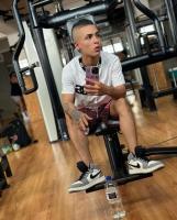 610073136: Chico busca chica en Barcelona