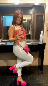 617415534: Chica busca chico en Sevilla