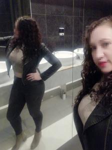 663998605: Chica busca chico en Valencia