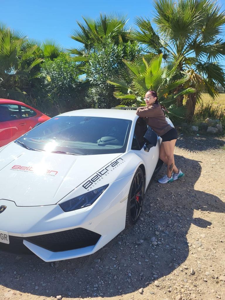 663582593: Chica busca chico en Ávila