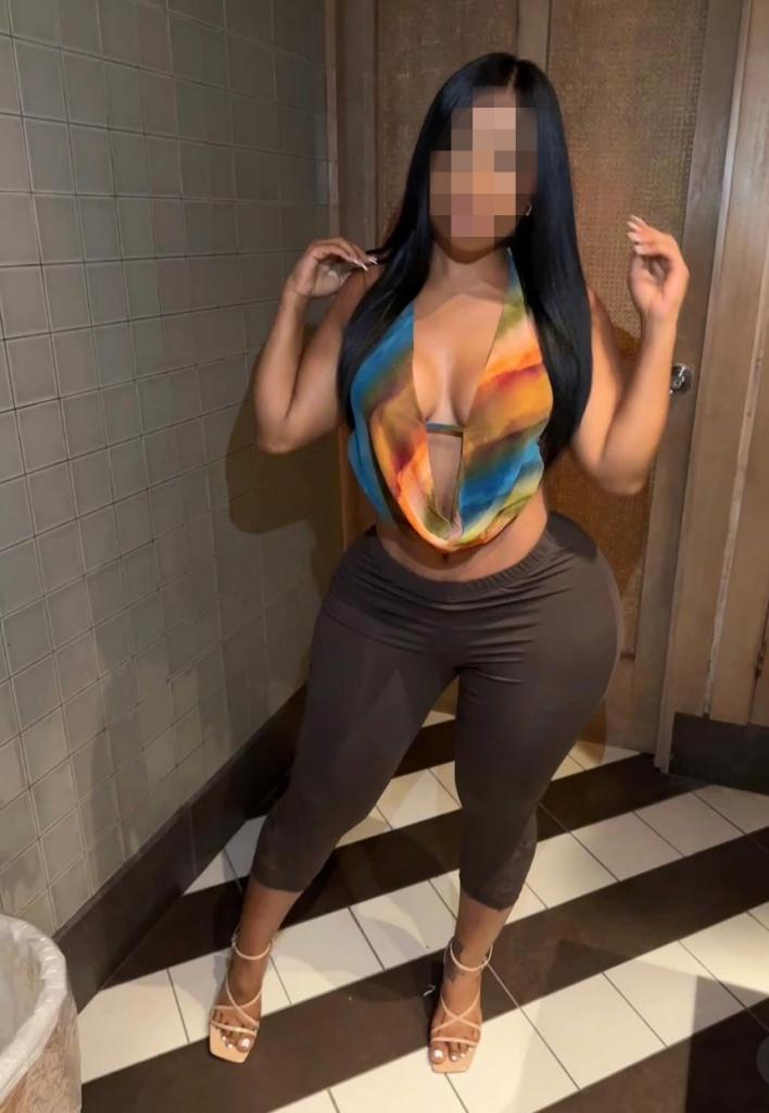 Chica busca chico en Huesca: 