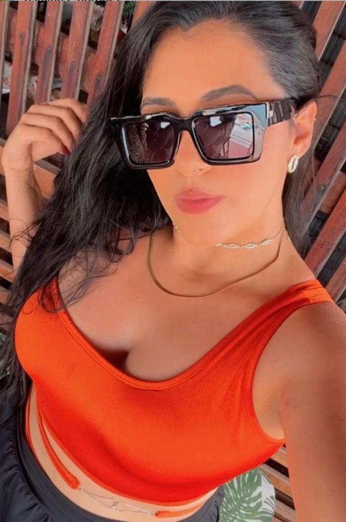 610629972: Chica busca chico en Pontevedra