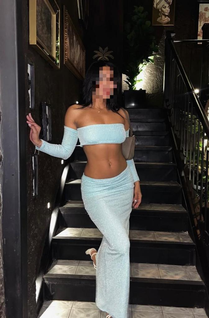 672052942: Chica busca chico en Murcia