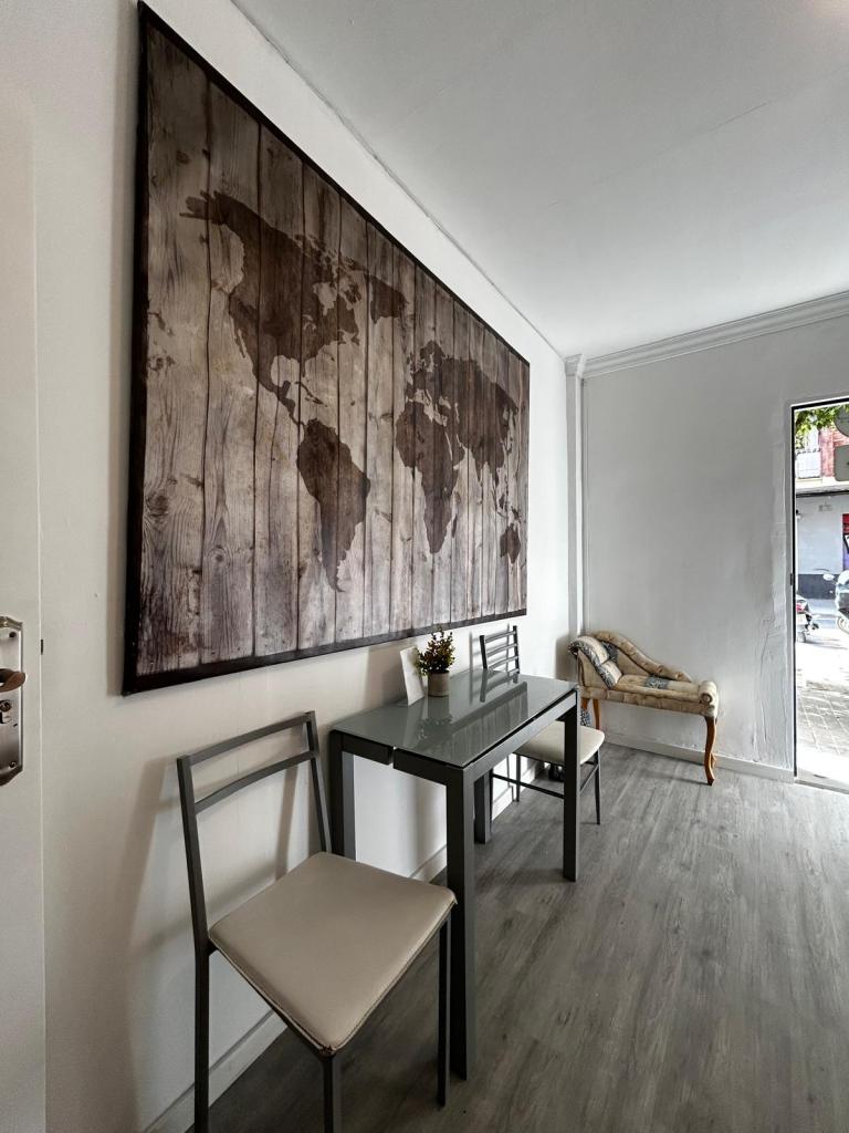 744627830: Chica busca chico en Valencia