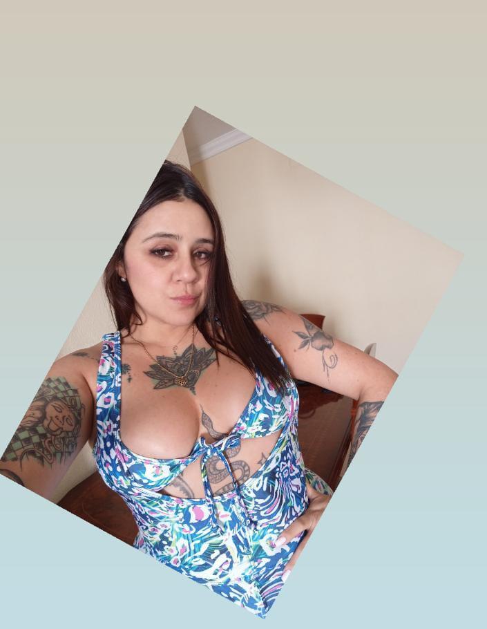 Chica busca chico en Cádiz: 