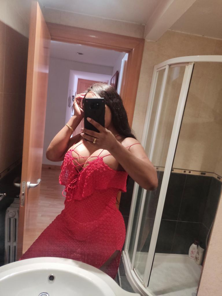 Chica busca chico en Zaragoza: 