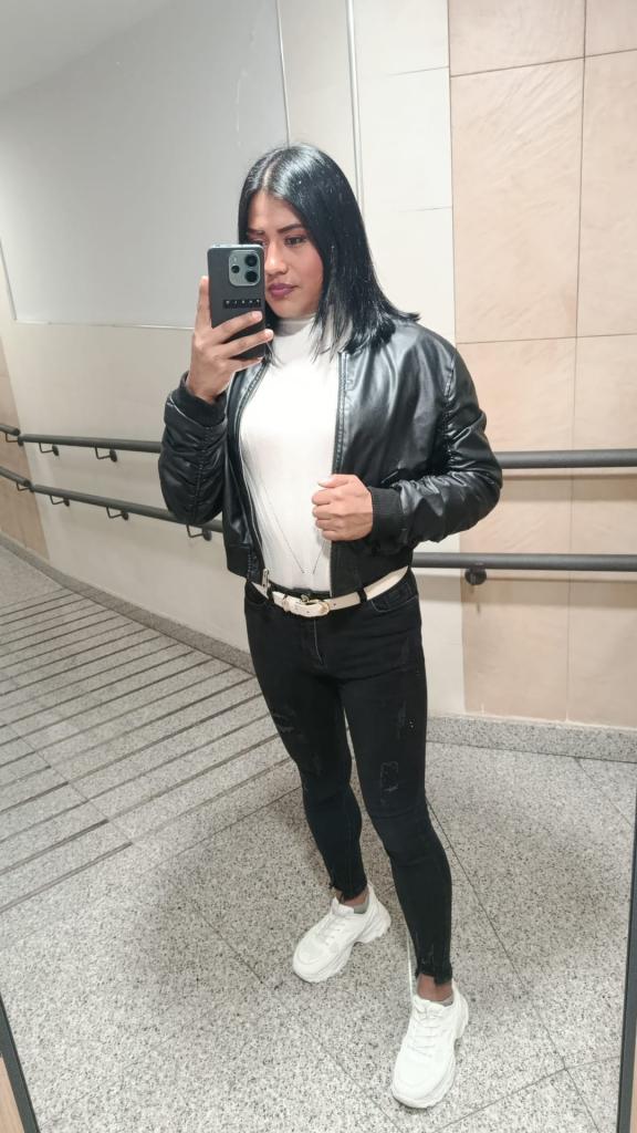 691238009: Travesti en La Rioja