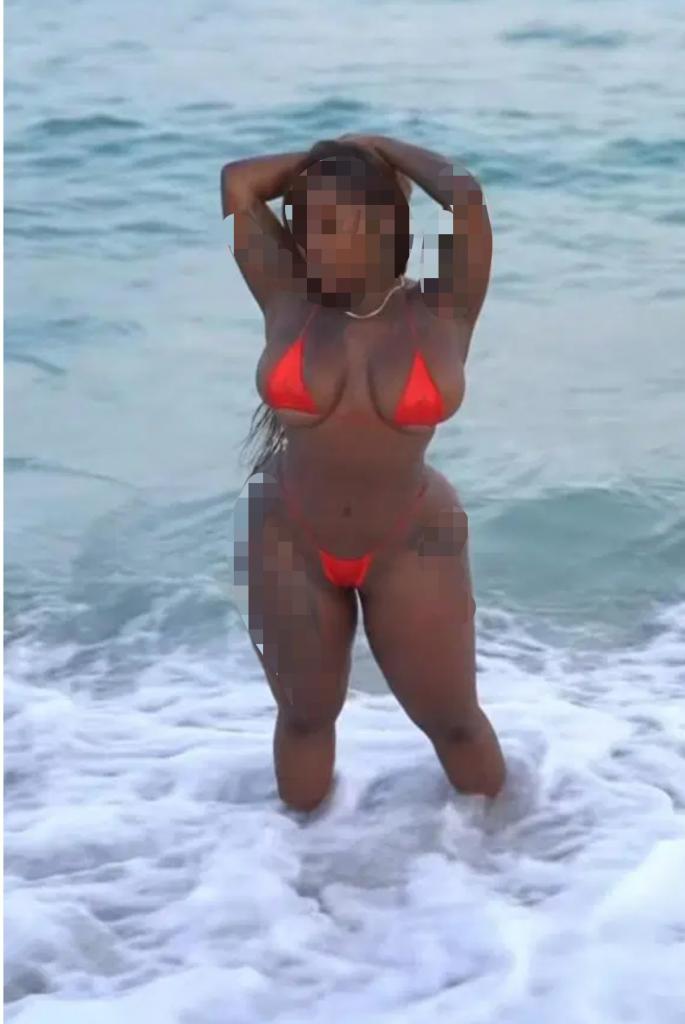 612479960: Chica busca chico en Burgos