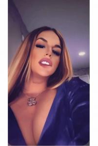 618619494: Chica busca chico en Cádiz